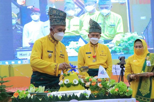 https://www.potretnews.com/assets/imgbank/12072021/potretnewscom_4h3xp_2166.jpg