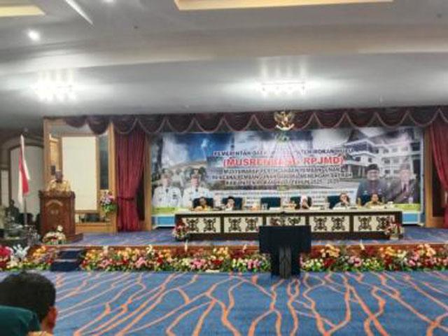 https://www.potretnews.com/assets/imgbank/13112025/potretnewscom_xsv9b_3213.jpg